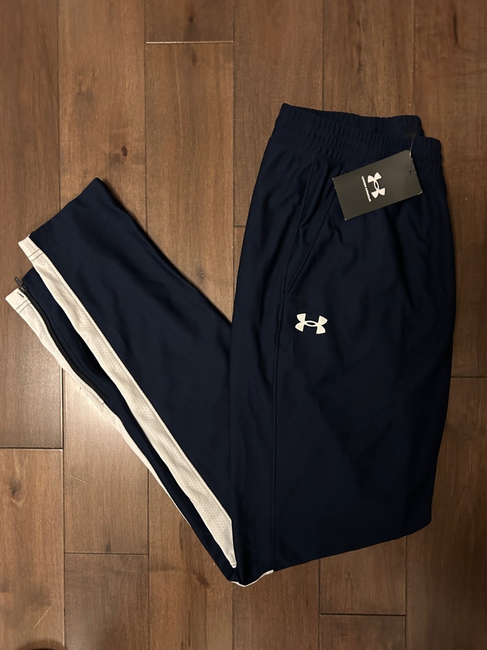 Under Armour Men’s Navy Track Pants with White Side Stripe and Logo Size M